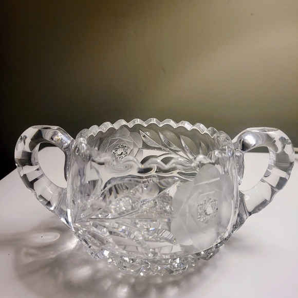 Vintage Heavy Cut Glass Crystal Sugar Bowl With Rose Pattern - Picture 5 of 6